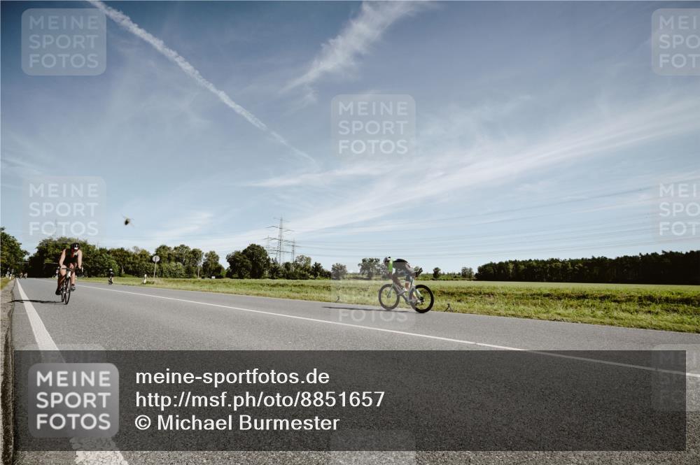 07.09.2025 - 19. Norderstedt Triathlon Michael Burmester http://msf.ph/oto/8851657 07.09.2025 11:25:24 Radfahren 1308, 1395 meine-sportfotos.de