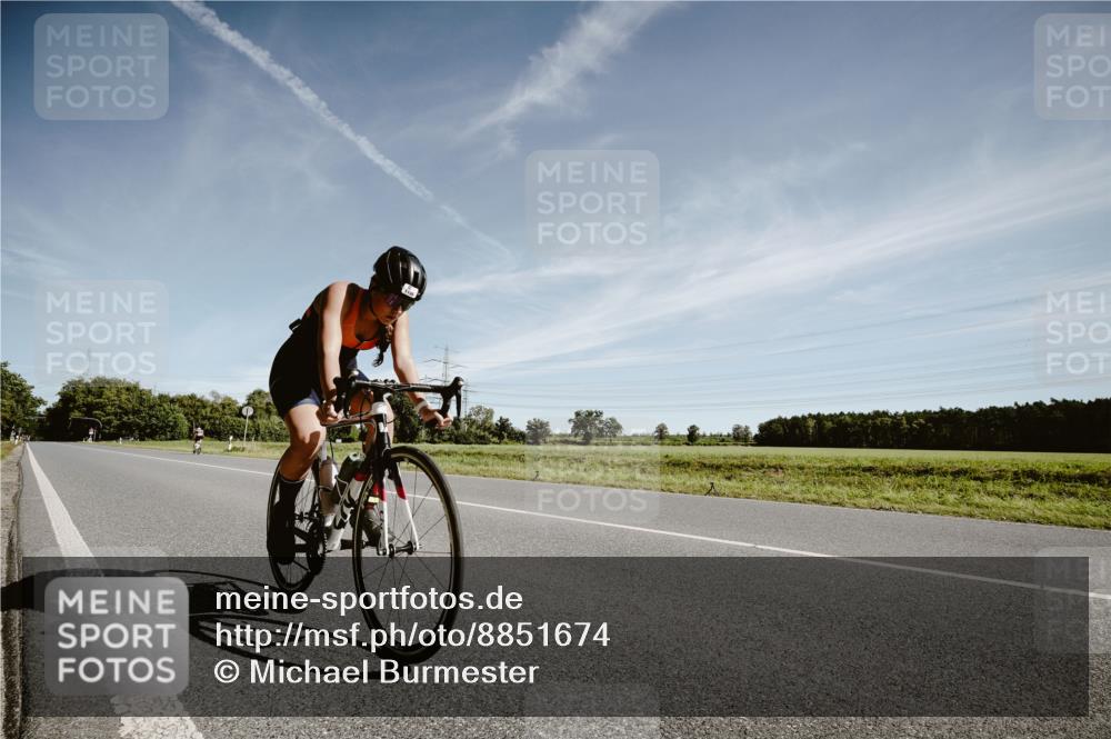 07.09.2025 - 19. Norderstedt Triathlon Michael Burmester http://msf.ph/oto/8851674 07.09.2025 11:25:50 Radfahren 1195 meine-sportfotos.de