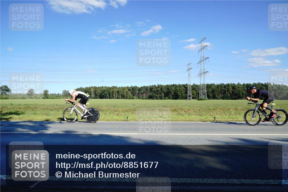 07.09.2025 - 19. Norderstedt Triathlon Michael Burmester http://msf.ph/oto/8851677 07.09.2025 15:45:00 Radfahren 1492 meine-sportfotos.de