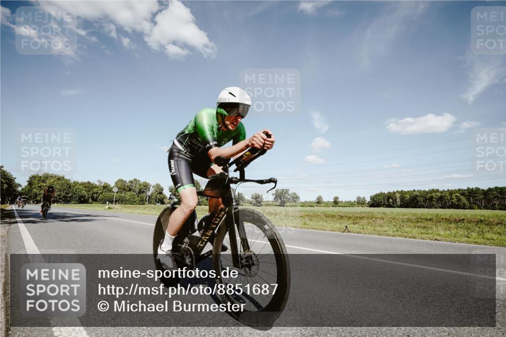 07.09.2025 - 19. Norderstedt Triathlon Michael Burmester http://msf.ph/oto/8851687 07.09.2025 14:28:08 Radfahren 474, 981, 1006, 1008, 1015, 1036 meine-sportfotos.de