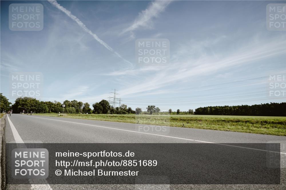 07.09.2025 - 19. Norderstedt Triathlon Michael Burmester http://msf.ph/oto/8851689 07.09.2025 11:26:02 Radfahren  meine-sportfotos.de