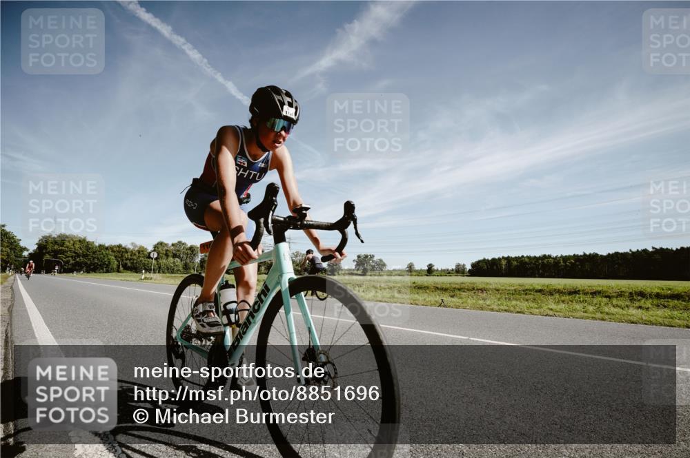 07.09.2025 - 19. Norderstedt Triathlon Michael Burmester http://msf.ph/oto/8851696 07.09.2025 11:26:07 Radfahren 1185 meine-sportfotos.de