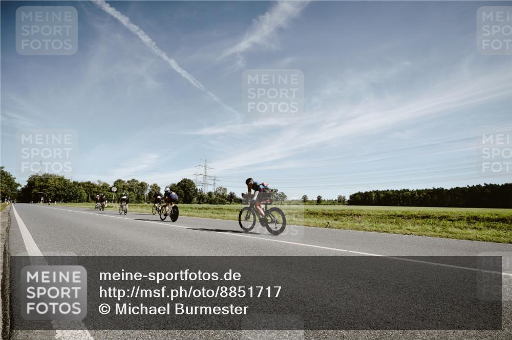 07.09.2025 - 19. Norderstedt Triathlon Michael Burmester http://msf.ph/oto/8851717 07.09.2025 11:26:15 Radfahren 1187, 1383 meine-sportfotos.de