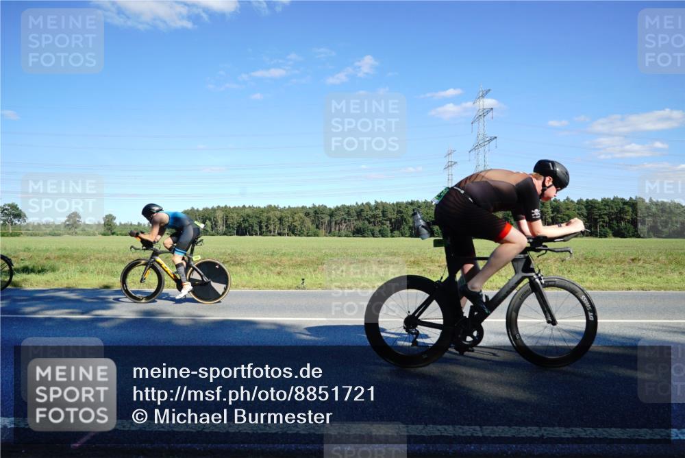 07.09.2025 - 19. Norderstedt Triathlon Michael Burmester http://msf.ph/oto/8851721 07.09.2025 15:45:21 Radfahren 482 meine-sportfotos.de