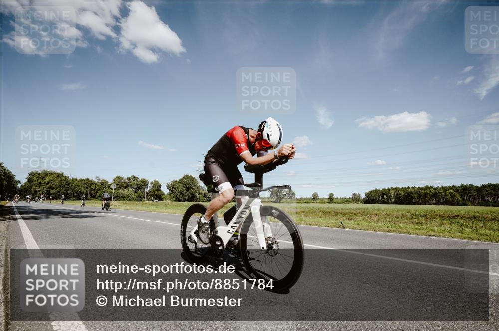 07.09.2025 - 19. Norderstedt Triathlon Michael Burmester http://msf.ph/oto/8851784 07.09.2025 14:29:00 Radfahren 478, 971 meine-sportfotos.de