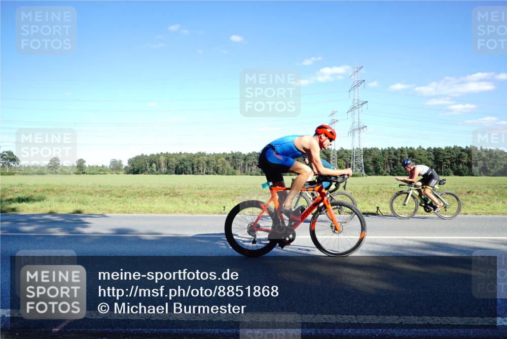 07.09.2025 - 19. Norderstedt Triathlon Michael Burmester http://msf.ph/oto/8851868 07.09.2025 15:46:56 Radfahren 514, 914, 943, 944, 1080, 1529 meine-sportfotos.de