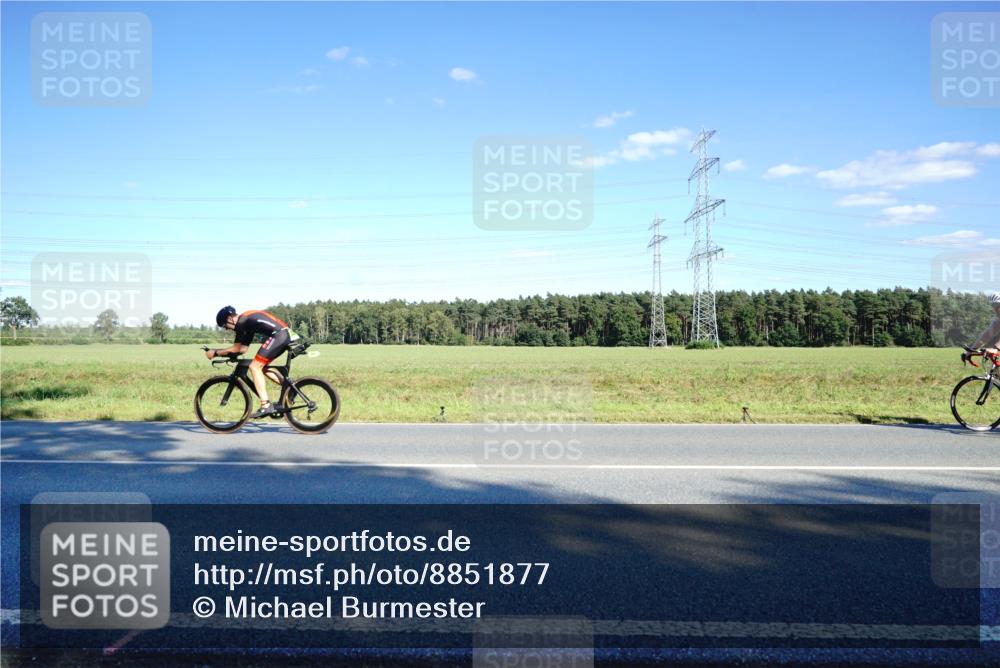 07.09.2025 - 19. Norderstedt Triathlon Michael Burmester http://msf.ph/oto/8851877 07.09.2025 15:47:01 Radfahren 943, 1080 meine-sportfotos.de