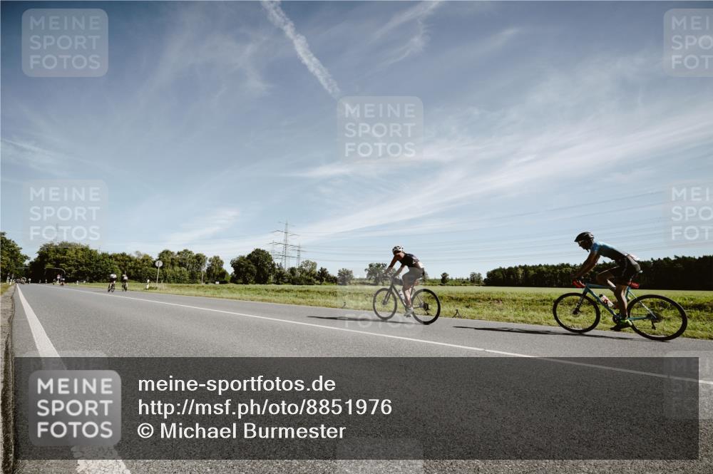 07.09.2025 - 19. Norderstedt Triathlon Michael Burmester http://msf.ph/oto/8851976 07.09.2025 11:29:11 Radfahren  meine-sportfotos.de