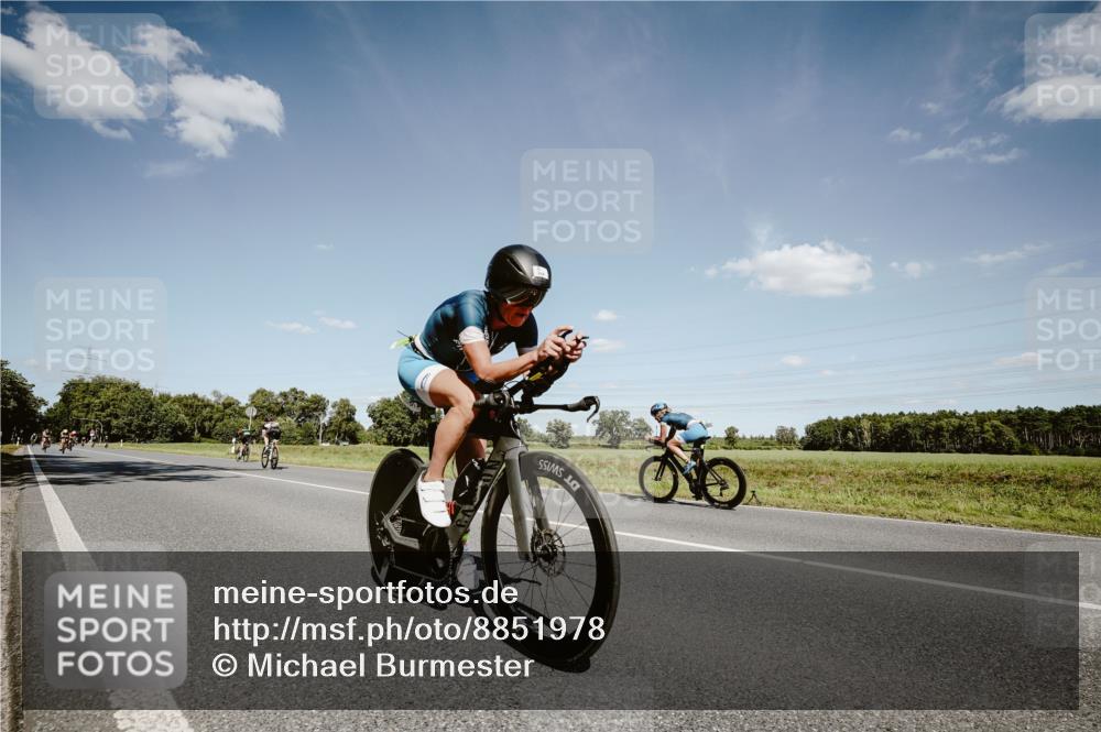 07.09.2025 - 19. Norderstedt Triathlon Michael Burmester http://msf.ph/oto/8851978 07.09.2025 14:30:51 Radfahren 444, 896 meine-sportfotos.de