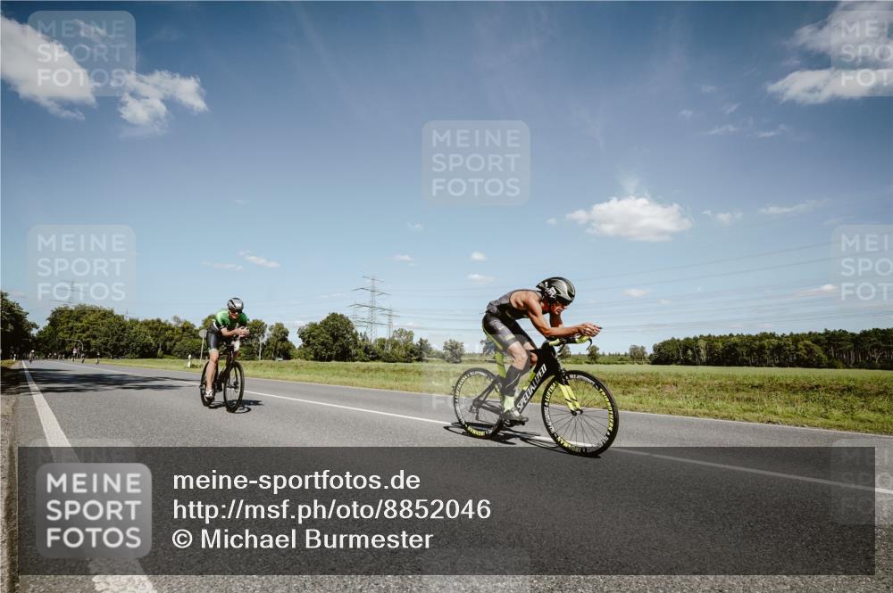 07.09.2025 - 19. Norderstedt Triathlon Michael Burmester http://msf.ph/oto/8852046 07.09.2025 14:31:20 Radfahren 960, 1447, 1457, 1491, 1496 meine-sportfotos.de