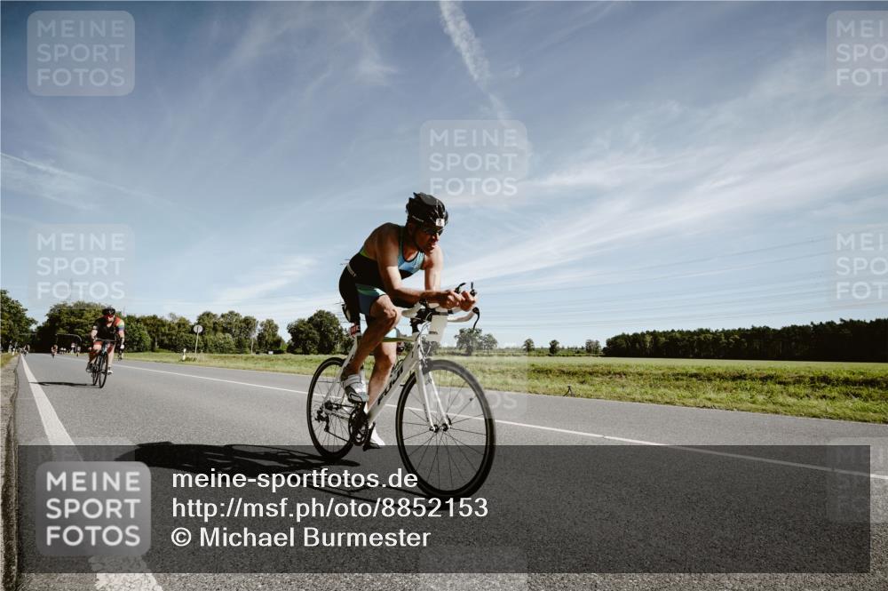 07.09.2025 - 19. Norderstedt Triathlon Michael Burmester http://msf.ph/oto/8852153 07.09.2025 11:31:14 Radfahren 1161, 1332 meine-sportfotos.de