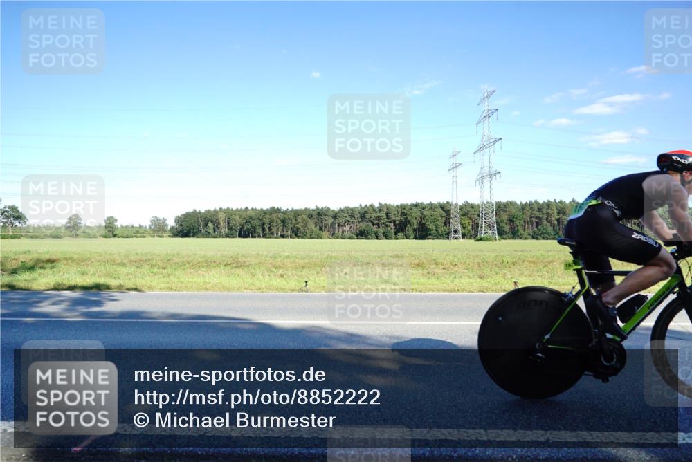 07.09.2025 - 19. Norderstedt Triathlon Michael Burmester http://msf.ph/oto/8852222 07.09.2025 15:50:28 Radfahren 371, 868, 897, 947, 1522, 1552, 1629 meine-sportfotos.de