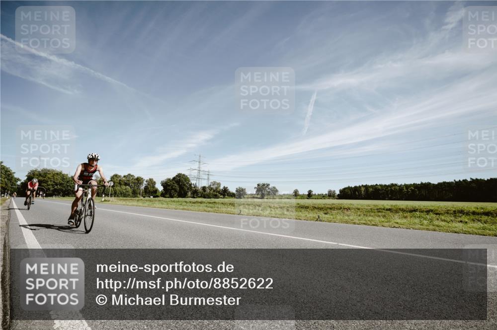 07.09.2025 - 19. Norderstedt Triathlon Michael Burmester http://msf.ph/oto/8852622 07.09.2025 11:37:20 Radfahren 1183, 1314 meine-sportfotos.de