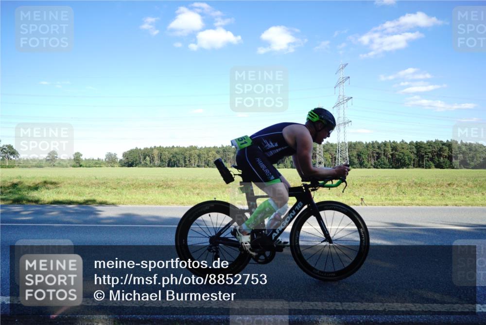 07.09.2025 - 19. Norderstedt Triathlon Michael Burmester http://msf.ph/oto/8852753 07.09.2025 15:55:21 Radfahren 514, 1078, 1551 meine-sportfotos.de