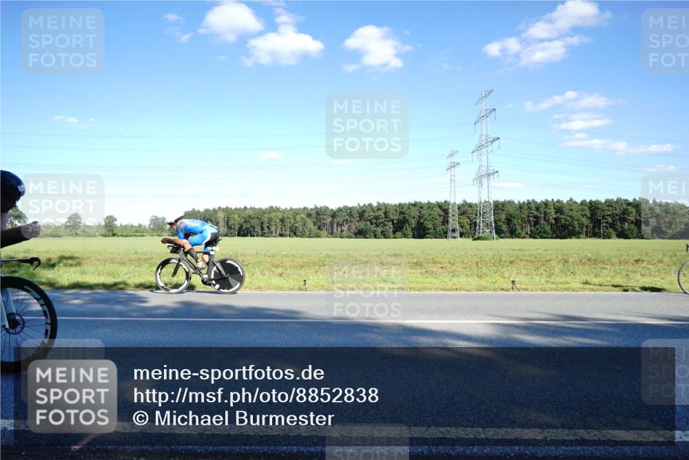 07.09.2025 - 19. Norderstedt Triathlon Michael Burmester http://msf.ph/oto/8852838 07.09.2025 15:56:02 Radfahren 485, 531, 925, 936, 1547, 1602 meine-sportfotos.de