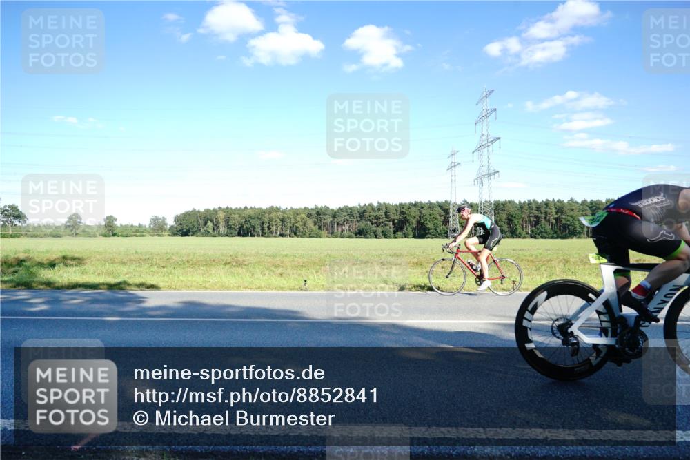 07.09.2025 - 19. Norderstedt Triathlon Michael Burmester http://msf.ph/oto/8852841 07.09.2025 15:56:03 Radfahren 485, 925, 936, 1547, 1602 meine-sportfotos.de