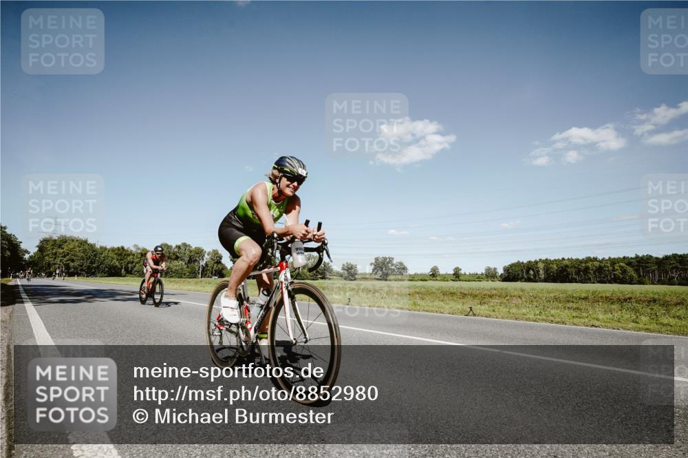 07.09.2025 - 19. Norderstedt Triathlon Michael Burmester http://msf.ph/oto/8852980 07.09.2025 14:41:12 Radfahren 474, 961, 1462 meine-sportfotos.de