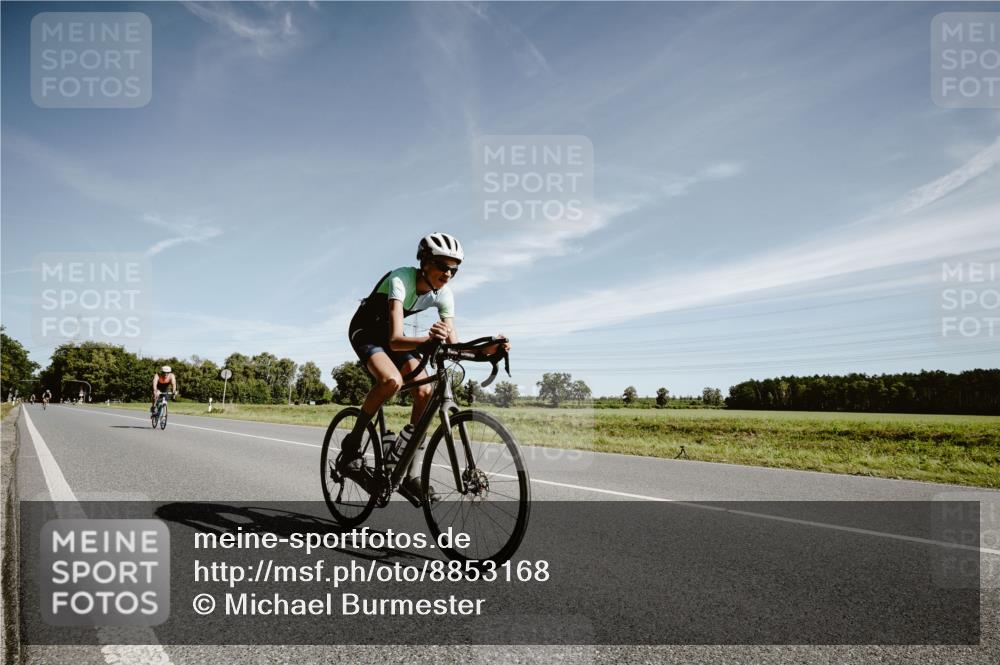 07.09.2025 - 19. Norderstedt Triathlon Michael Burmester http://msf.ph/oto/8853168 07.09.2025 11:45:29 Radfahren 1190, 1365 meine-sportfotos.de