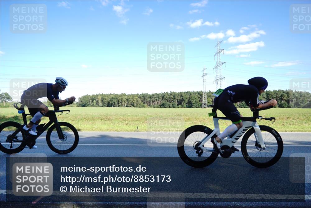 07.09.2025 - 19. Norderstedt Triathlon Michael Burmester http://msf.ph/oto/8853173 07.09.2025 15:59:32 Radfahren 403, 498, 510, 537, 1045, 1558 meine-sportfotos.de