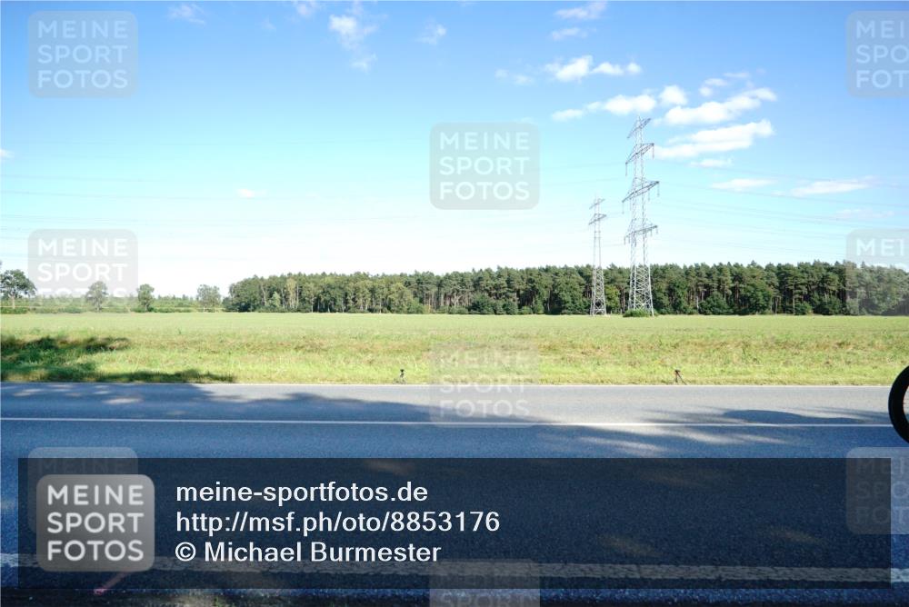 07.09.2025 - 19. Norderstedt Triathlon Michael Burmester http://msf.ph/oto/8853176 07.09.2025 15:59:33 Radfahren 403, 414, 498, 508, 510, 537, 1045 meine-sportfotos.de