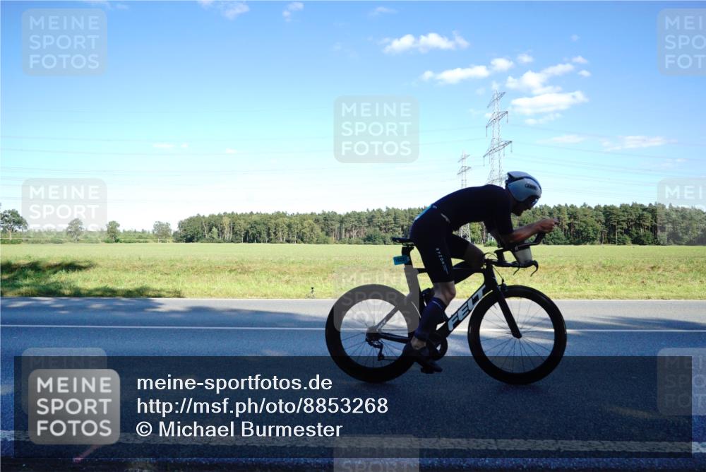 07.09.2025 - 19. Norderstedt Triathlon Michael Burmester http://msf.ph/oto/8853268 07.09.2025 16:00:33 Radfahren 539, 1522, 1590, 1613 meine-sportfotos.de