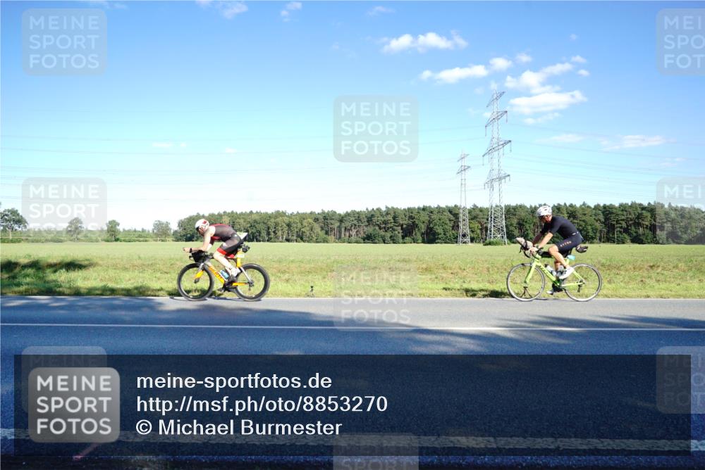 07.09.2025 - 19. Norderstedt Triathlon Michael Burmester http://msf.ph/oto/8853270 07.09.2025 16:00:34 Radfahren 539, 1522, 1590, 1613 meine-sportfotos.de