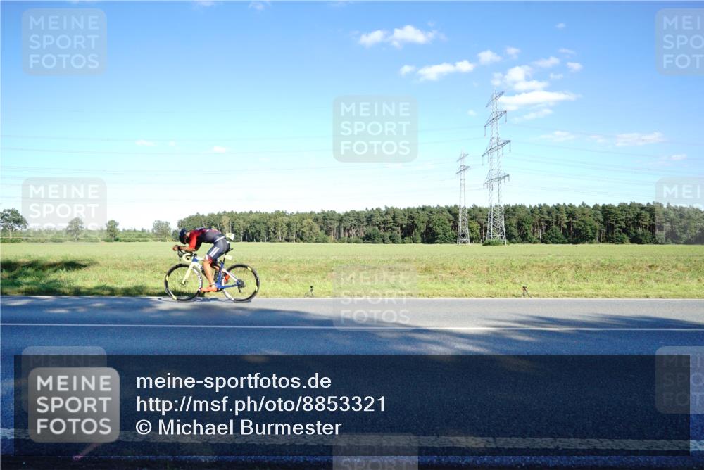 07.09.2025 - 19. Norderstedt Triathlon Michael Burmester http://msf.ph/oto/8853321 07.09.2025 16:01:06 Radfahren 1068, 1516, 1530 meine-sportfotos.de