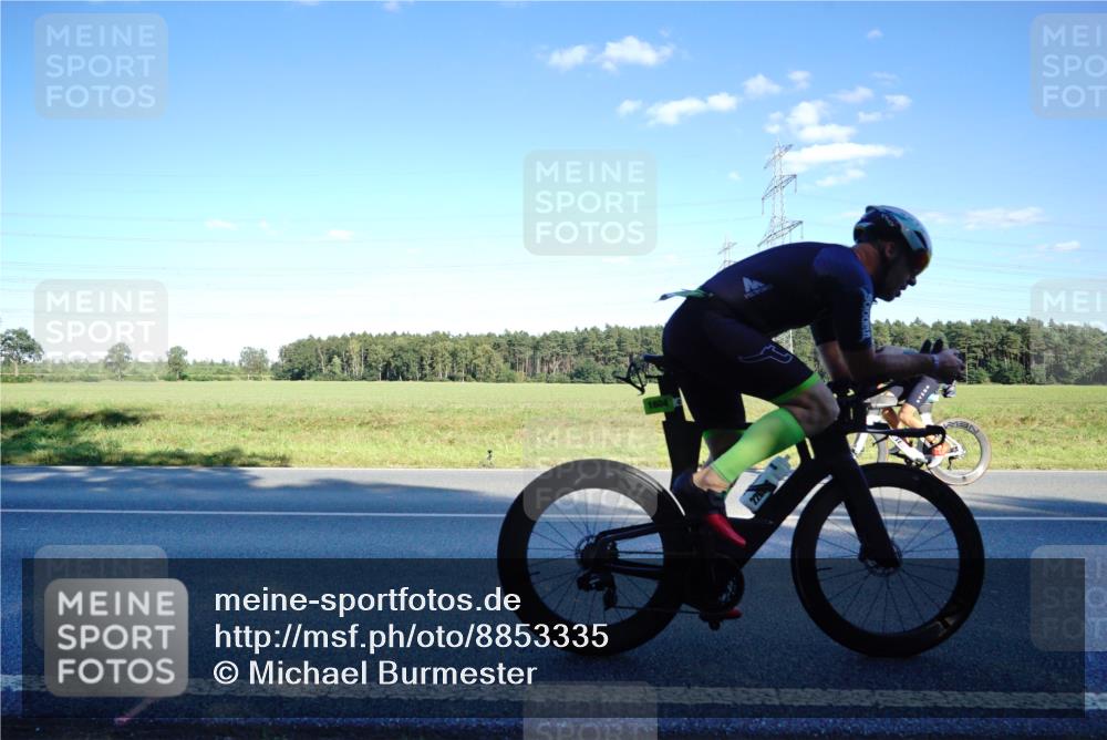 07.09.2025 - 19. Norderstedt Triathlon Michael Burmester http://msf.ph/oto/8853335 07.09.2025 16:01:17 Radfahren 1604, 1606, 1624 meine-sportfotos.de
