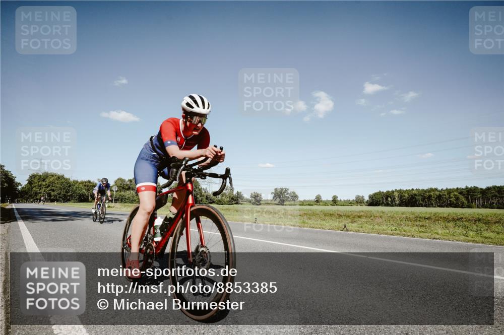07.09.2025 - 19. Norderstedt Triathlon Michael Burmester http://msf.ph/oto/8853385 07.09.2025 14:45:27 Radfahren 480, 1498 meine-sportfotos.de