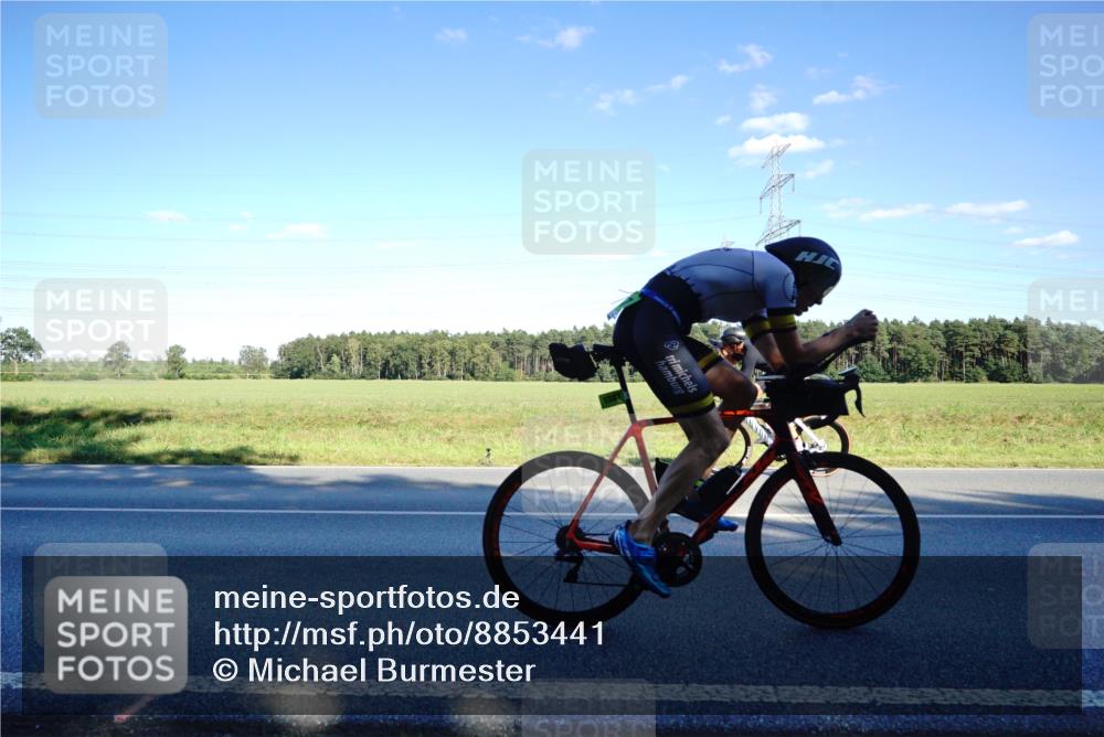 07.09.2025 - 19. Norderstedt Triathlon Michael Burmester http://msf.ph/oto/8853441 07.09.2025 16:02:20 Radfahren 431, 502, 1050, 1587 meine-sportfotos.de