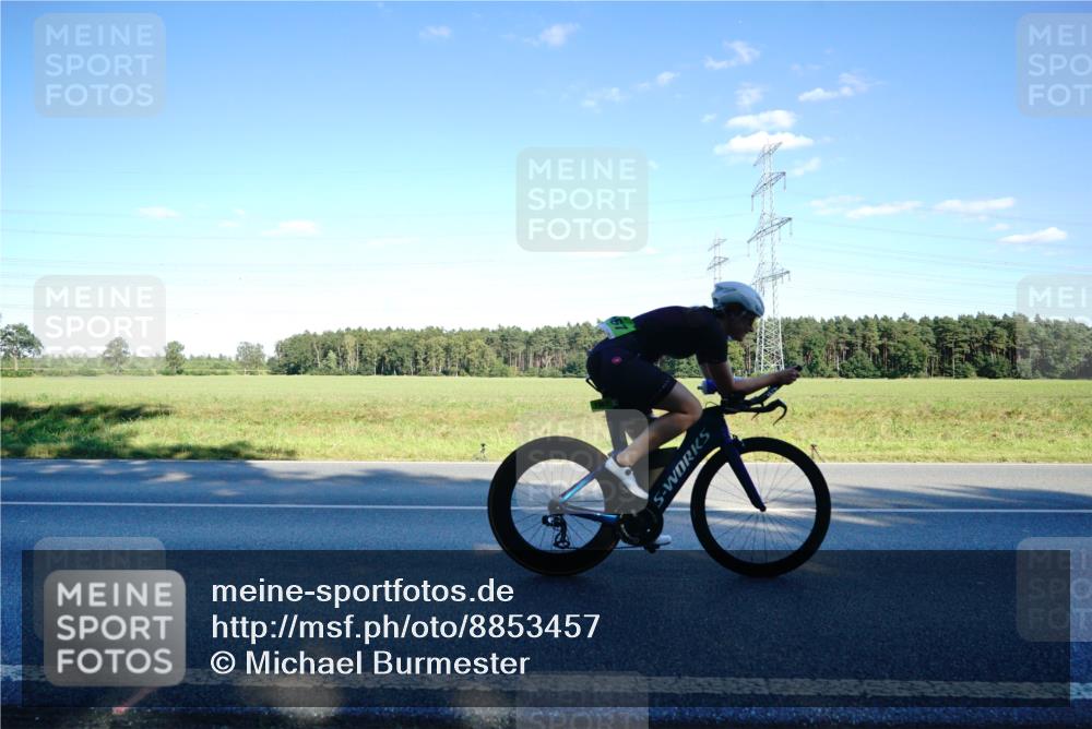 07.09.2025 - 19. Norderstedt Triathlon Michael Burmester http://msf.ph/oto/8853457 07.09.2025 16:02:27 Radfahren 893, 1060, 1067, 1076, 1595 meine-sportfotos.de