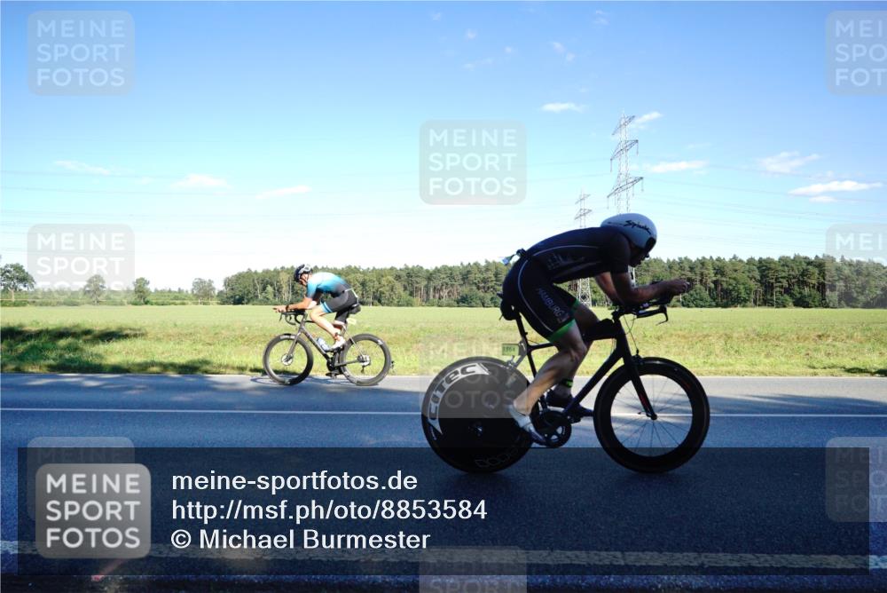 07.09.2025 - 19. Norderstedt Triathlon Michael Burmester http://msf.ph/oto/8853584 07.09.2025 16:03:57 Radfahren 1554, 1614 meine-sportfotos.de
