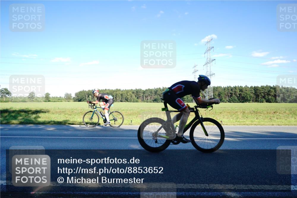 07.09.2025 - 19. Norderstedt Triathlon Michael Burmester http://msf.ph/oto/8853652 07.09.2025 16:04:38 Radfahren 534, 547, 873, 949, 1410, 1444, 1448, 1592, 1620 meine-sportfotos.de