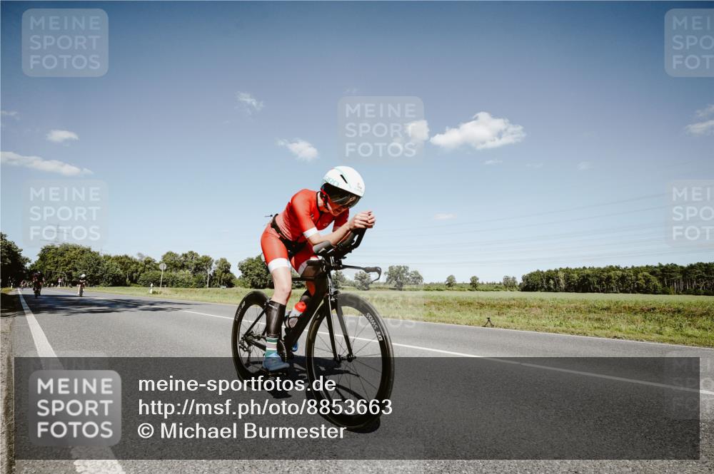 07.09.2025 - 19. Norderstedt Triathlon Michael Burmester http://msf.ph/oto/8853663 07.09.2025 14:49:27 Radfahren 398, 1404, 1430 meine-sportfotos.de