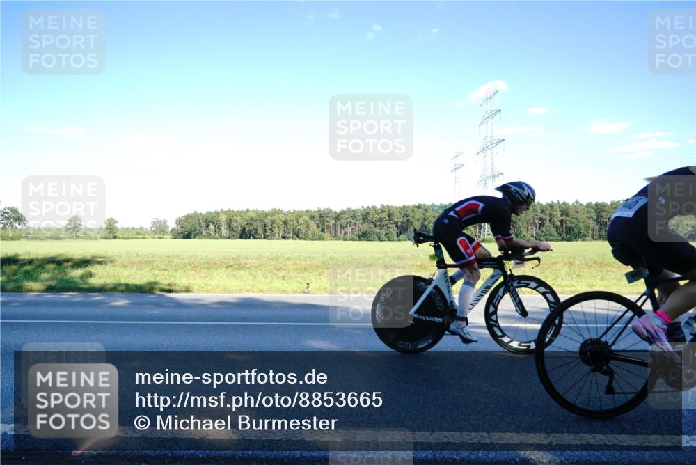 07.09.2025 - 19. Norderstedt Triathlon Michael Burmester http://msf.ph/oto/8853665 07.09.2025 16:04:41 Radfahren 534, 547, 940, 949, 1063, 1410, 1448, 1577, 1620 meine-sportfotos.de