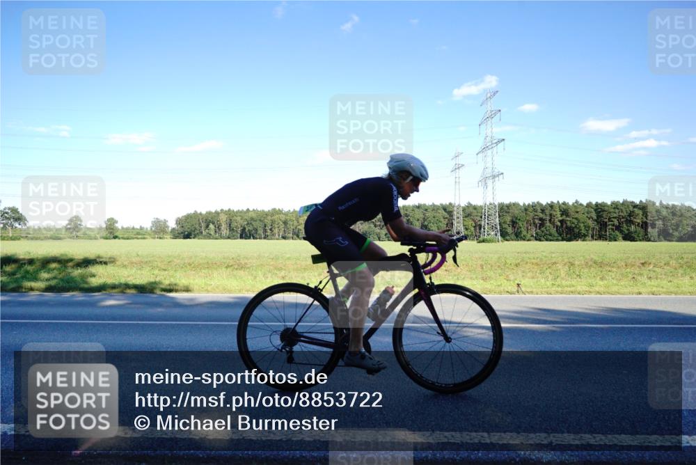 07.09.2025 - 19. Norderstedt Triathlon Michael Burmester http://msf.ph/oto/8853722 07.09.2025 16:05:13 Radfahren 1095, 1618 meine-sportfotos.de