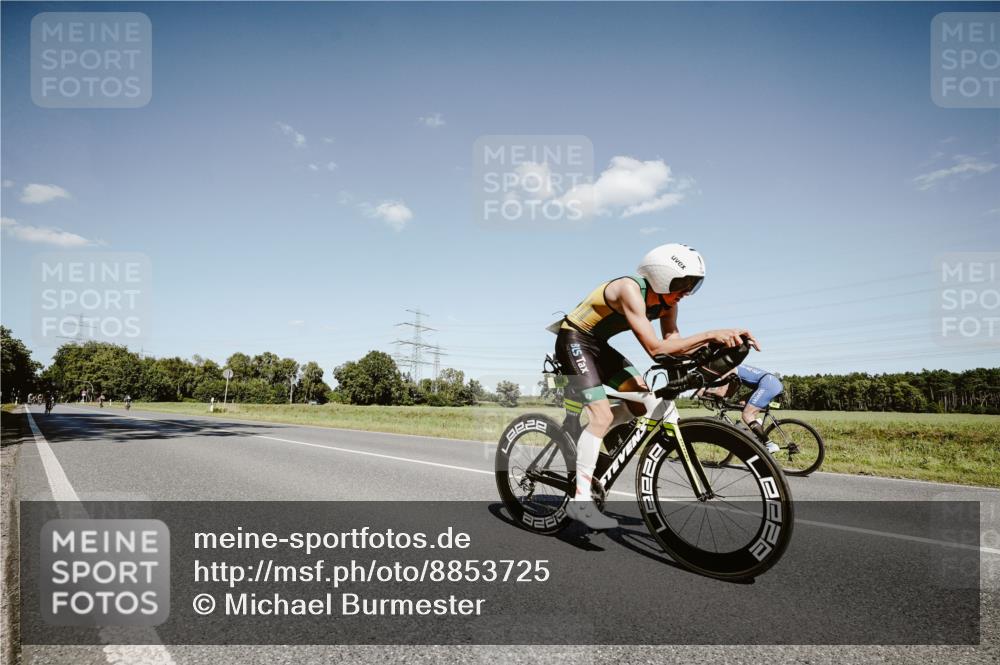 07.09.2025 - 19. Norderstedt Triathlon Michael Burmester http://msf.ph/oto/8853725 07.09.2025 14:50:14 Radfahren 445, 1422, 1506 meine-sportfotos.de