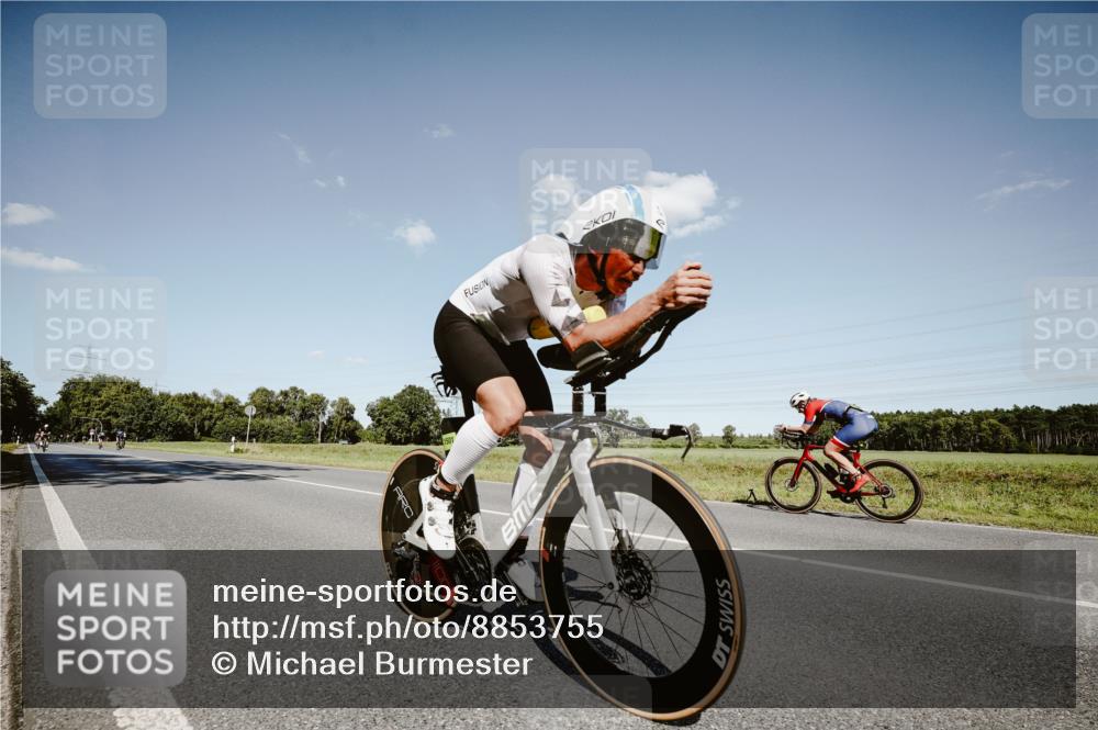 07.09.2025 - 19. Norderstedt Triathlon Michael Burmester http://msf.ph/oto/8853755 07.09.2025 14:50:36 Radfahren 450, 1501 meine-sportfotos.de