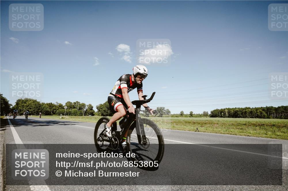 07.09.2025 - 19. Norderstedt Triathlon Michael Burmester http://msf.ph/oto/8853805 07.09.2025 14:51:42 Radfahren 379, 407, 982 meine-sportfotos.de