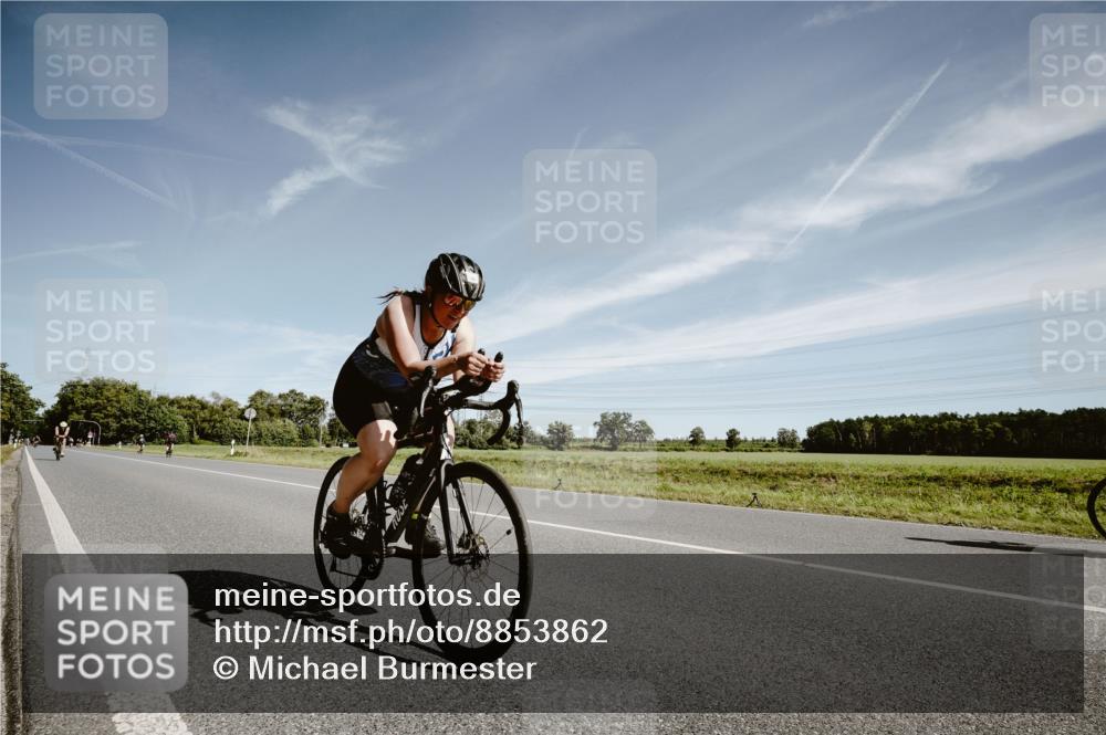 07.09.2025 - 19. Norderstedt Triathlon Michael Burmester http://msf.ph/oto/8853862 07.09.2025 11:54:46 Radfahren 779, 1272 meine-sportfotos.de