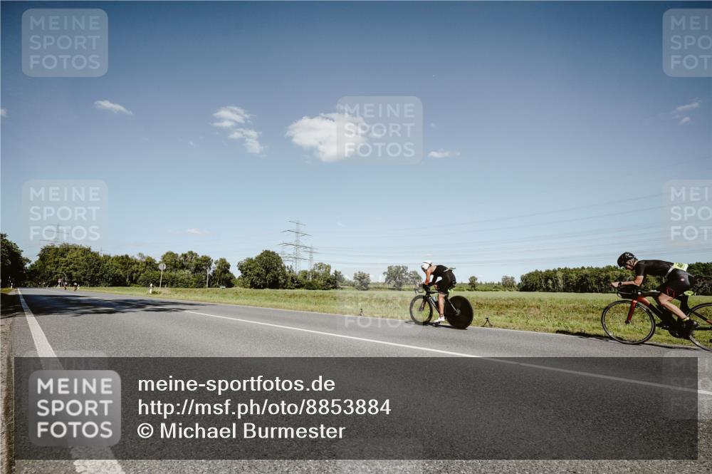 07.09.2025 - 19. Norderstedt Triathlon Michael Burmester http://msf.ph/oto/8853884 07.09.2025 14:53:03 Radfahren 1466 meine-sportfotos.de