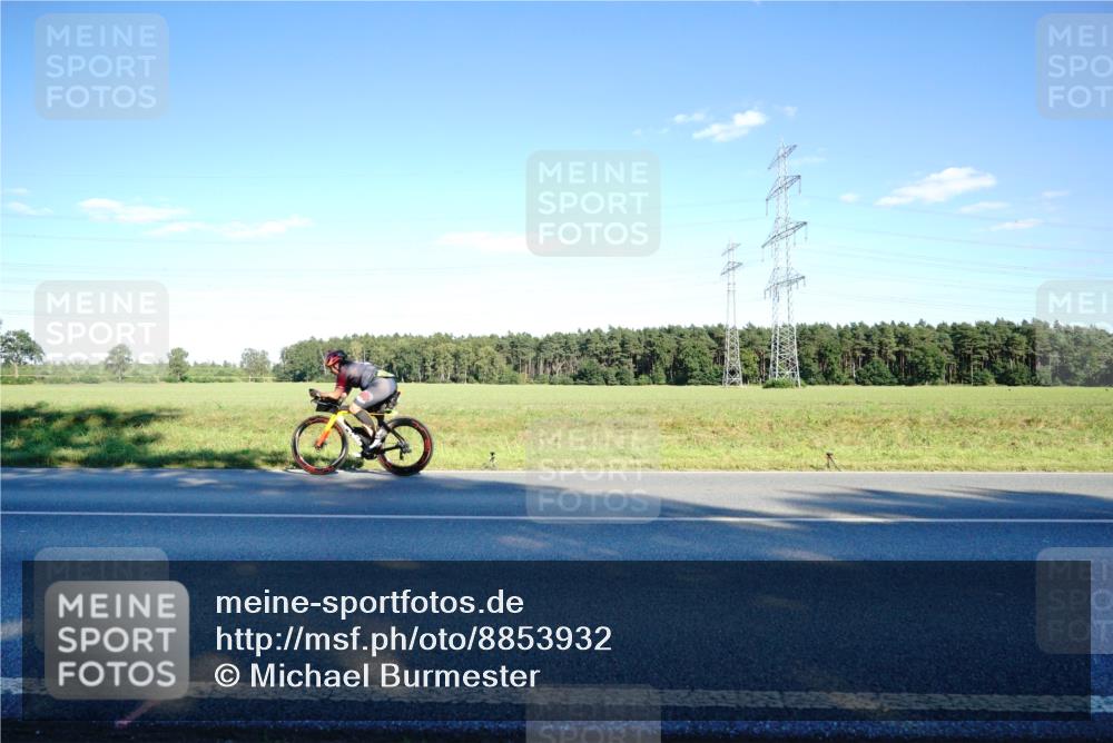 07.09.2025 - 19. Norderstedt Triathlon Michael Burmester http://msf.ph/oto/8853932 07.09.2025 16:06:57 Radfahren 1418, 1528, 1602 meine-sportfotos.de