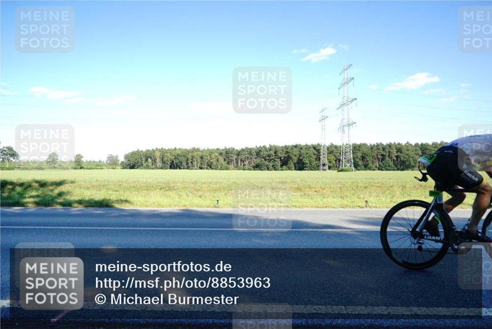 07.09.2025 - 19. Norderstedt Triathlon Michael Burmester http://msf.ph/oto/8853963 07.09.2025 16:07:10 Radfahren 492, 866, 952, 1094, 1407, 1523, 1555, 1588, 1589, 1601, 1616 meine-sportfotos.de