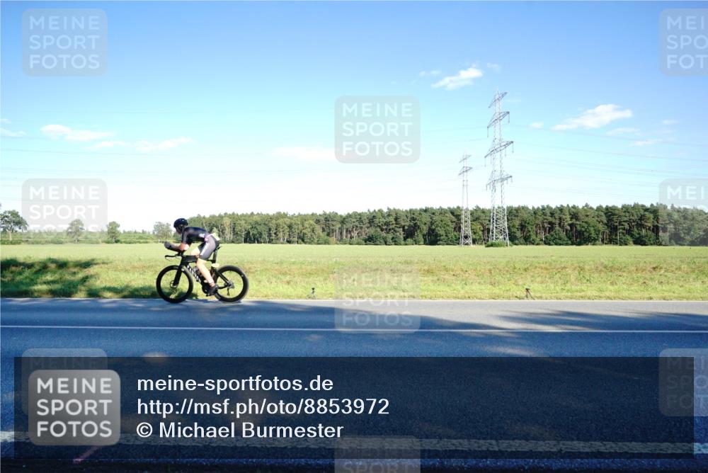 07.09.2025 - 19. Norderstedt Triathlon Michael Burmester http://msf.ph/oto/8853972 07.09.2025 16:07:12 Radfahren 492, 866, 937, 952, 1523, 1589, 1616 meine-sportfotos.de
