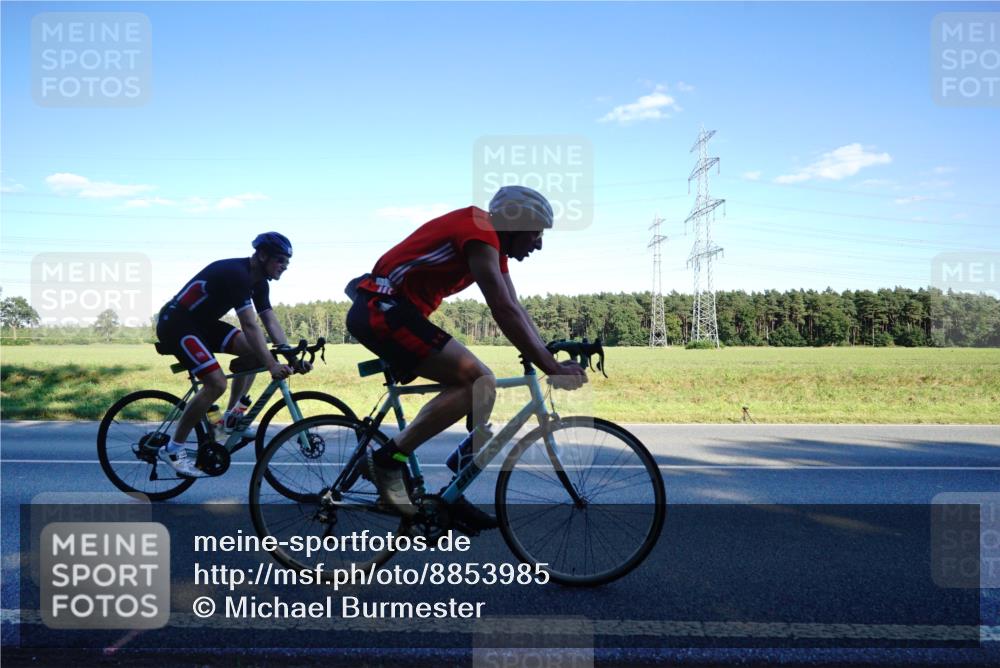 07.09.2025 - 19. Norderstedt Triathlon Michael Burmester http://msf.ph/oto/8853985 07.09.2025 16:07:28 Radfahren 1061, 1513, 1580 meine-sportfotos.de