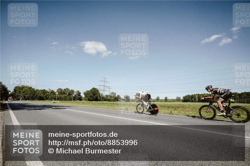 07.09.2025 - 19. Norderstedt Triathlon Michael Burmester http://msf.ph/oto/8853996 07.09.2025 14:54:31 Radfahren 452 meine-sportfotos.de