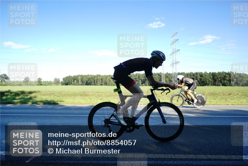 07.09.2025 - 19. Norderstedt Triathlon Michael Burmester http://msf.ph/oto/8854057 07.09.2025 16:08:08 Radfahren 518, 936, 1556, 1628 meine-sportfotos.de