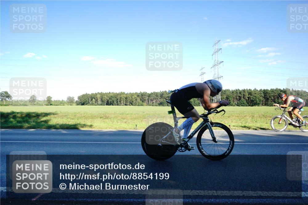 07.09.2025 - 19. Norderstedt Triathlon Michael Burmester http://msf.ph/oto/8854199 07.09.2025 16:10:42 Radfahren 1547, 1590, 1600 meine-sportfotos.de
