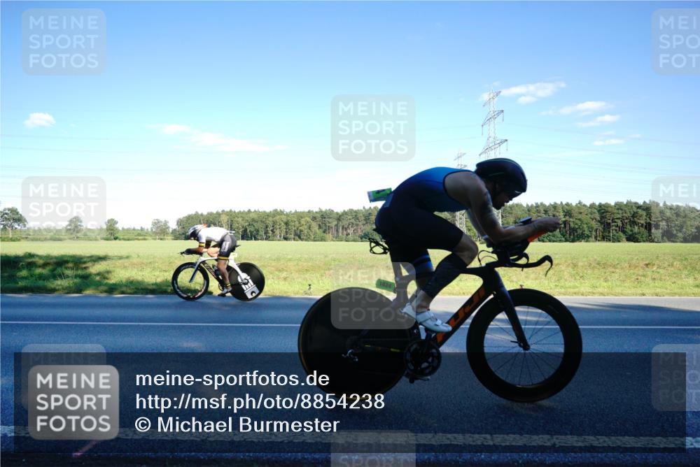 07.09.2025 - 19. Norderstedt Triathlon Michael Burmester http://msf.ph/oto/8854238 07.09.2025 16:11:40 Radfahren 1449, 1624 meine-sportfotos.de