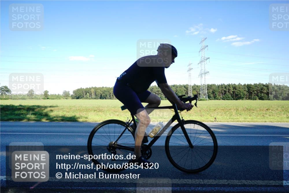 07.09.2025 - 19. Norderstedt Triathlon Michael Burmester http://msf.ph/oto/8854320 07.09.2025 16:14:00 Radfahren 1047, 1413, 1516 meine-sportfotos.de